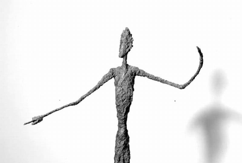 Alberto Giacometti L’Homme qui marche et le symbolisme existentialiste